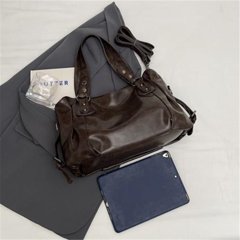 Retro oliewas kunstleer draagt - Leatherwork Wallet recensie en prijs
